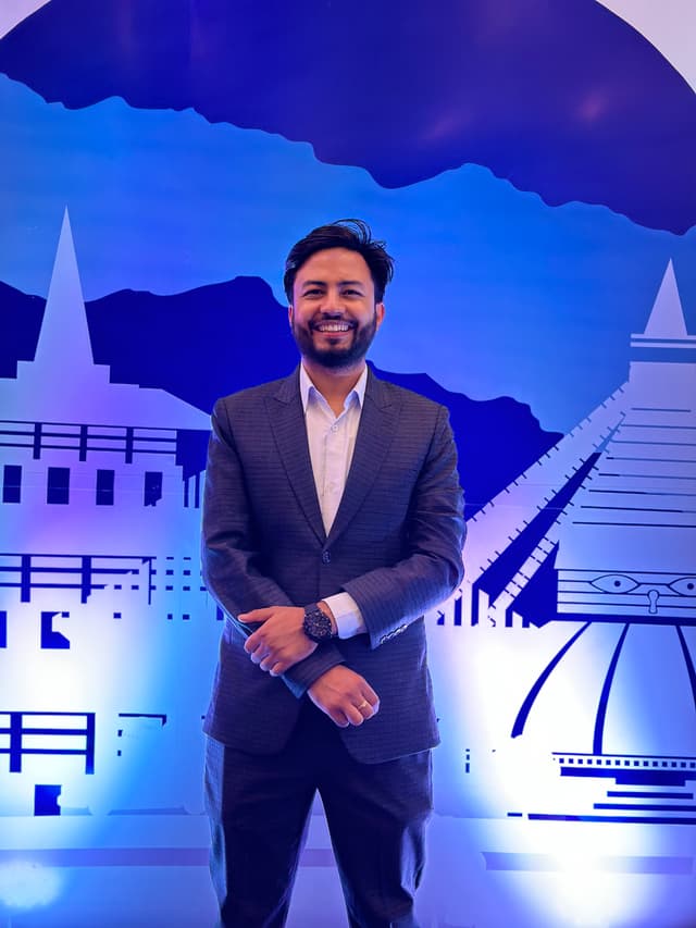 Pravin Adhikari  photo