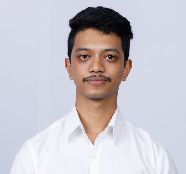 Shreyanshu Devendra Kunwar photo